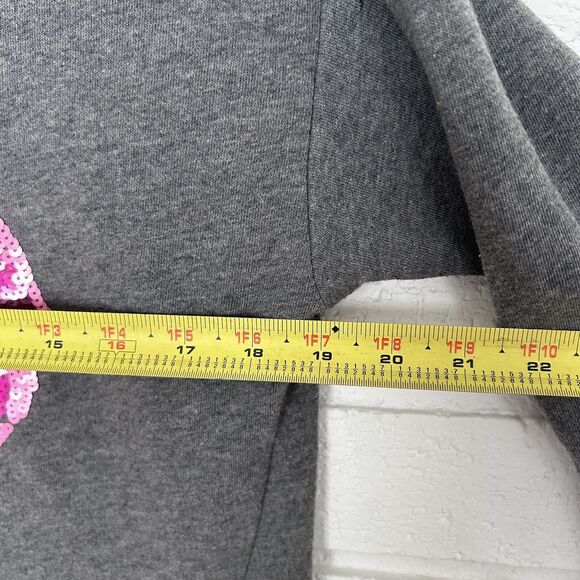 Juicy Couture Women Sweatshirt Medium Gray Graphic Lips Sequin Pullover Vintage - Picture 5 of 7